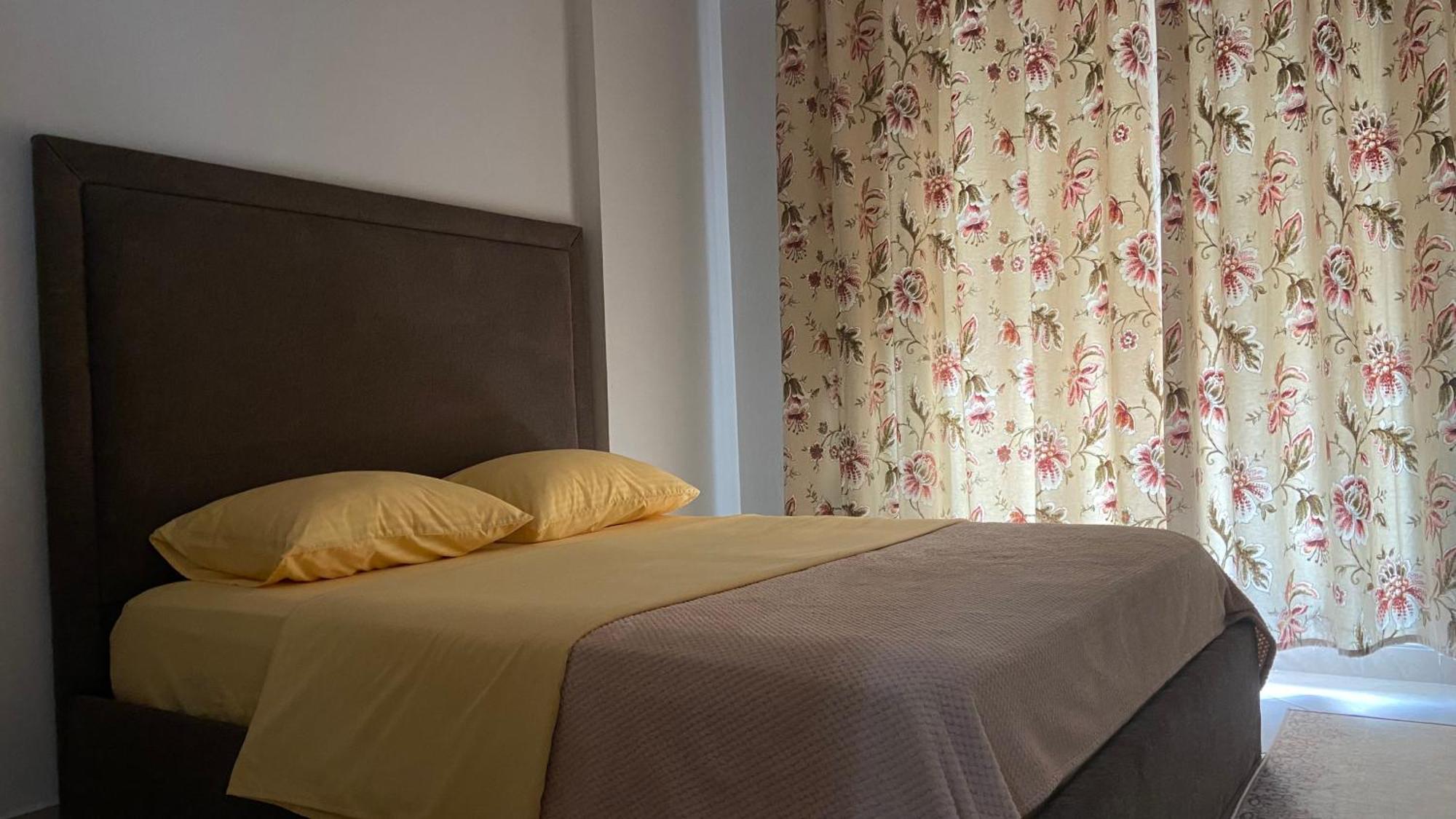 Appartamento Contact 2 Tirana